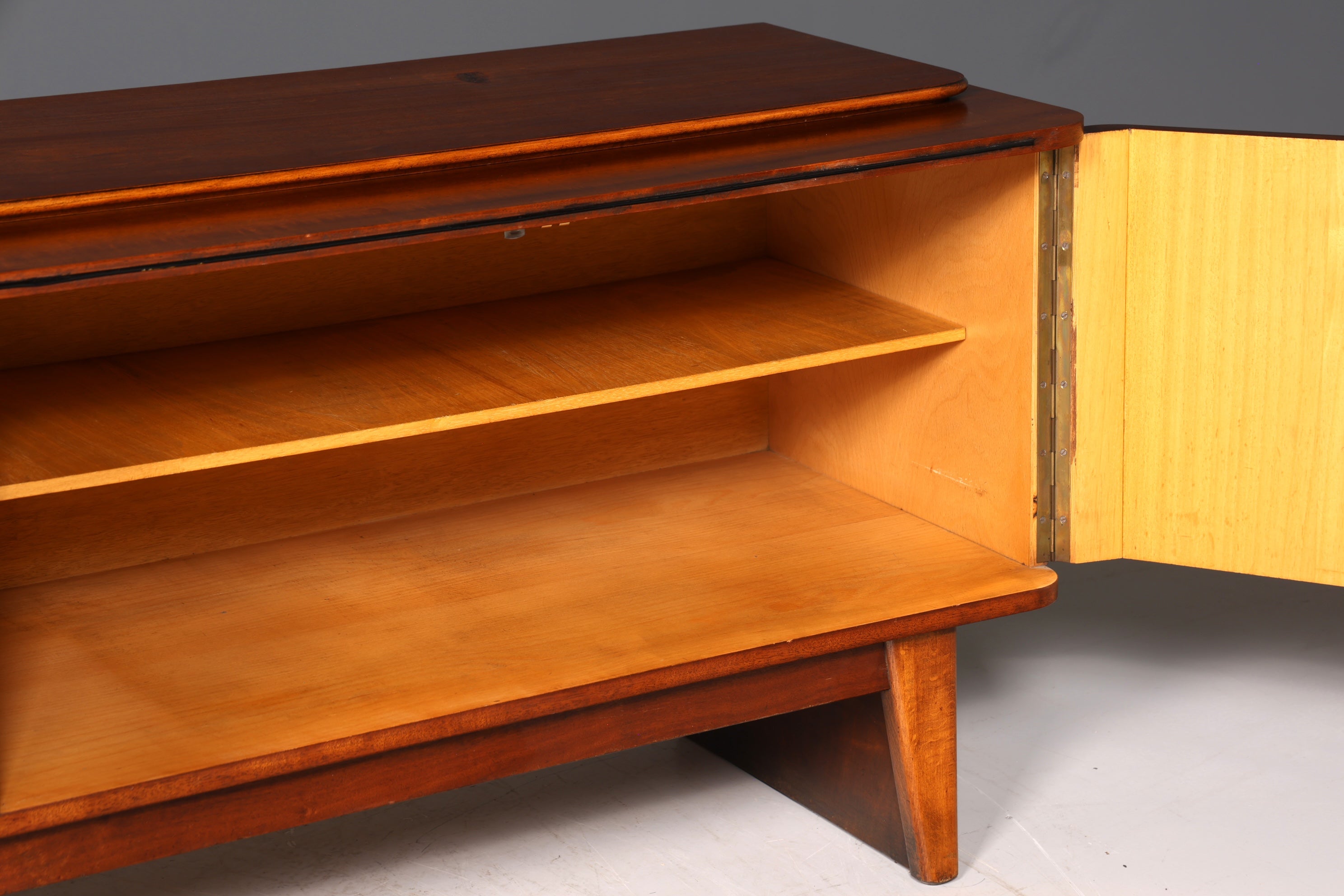 Schlichtes Mid Century Sideboard Vintage TV Kommode 60s Schrank Retro Longboard