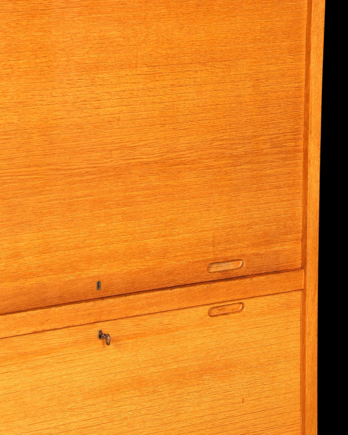 Stilvoller Mid Century Rollladenschrank Bauhaus Apothekerschrank Art Deco Büro Aktenschrank