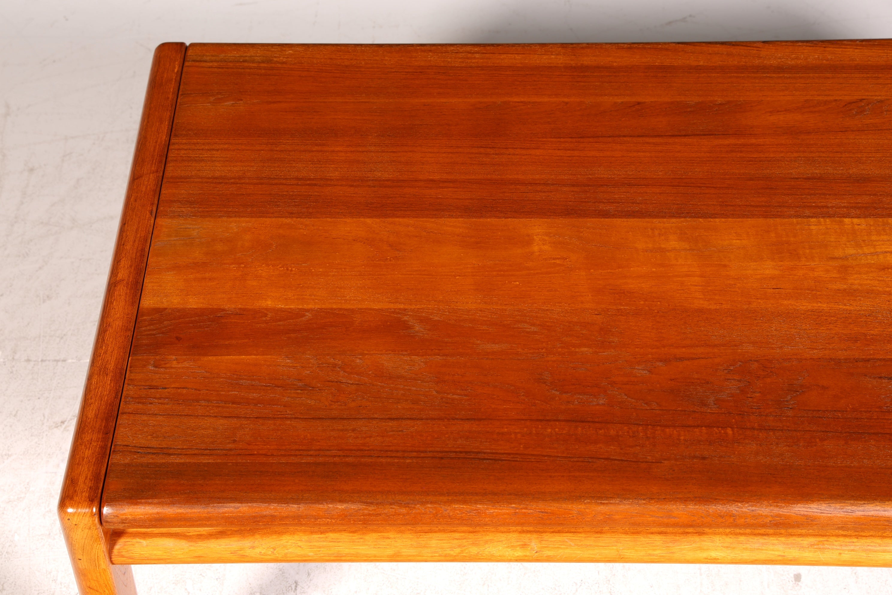Wunderschöner Mid Century Couchtisch Retro Ablagetisch Echt Holz Vintage Coffee Table 70er Wohnzimmertisch