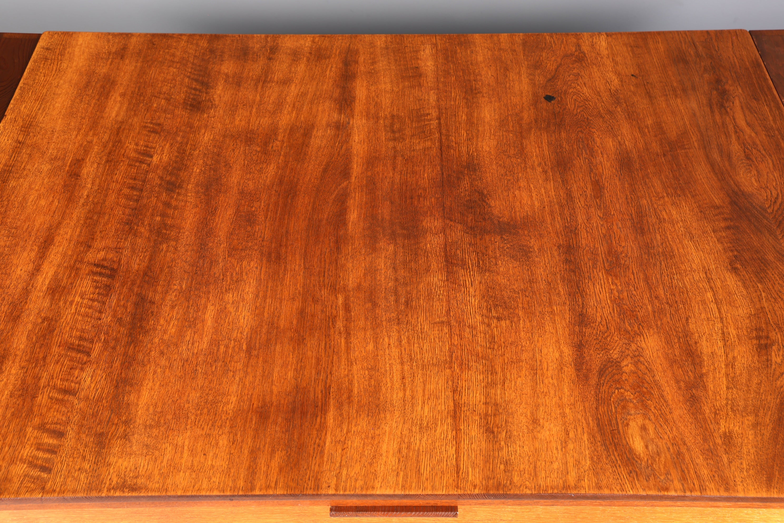 Magnifique table de salle à manger Art Nouveau vers 1910, extensible, en bois massif, table de cuisine ancienne de style Chippendale