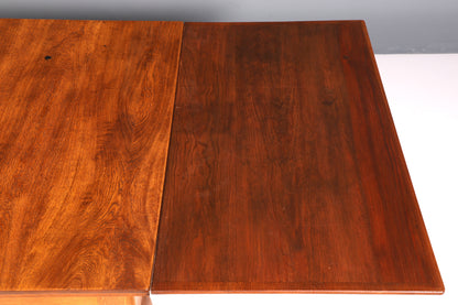 Magnifique table de salle à manger Art Nouveau vers 1910, extensible, en bois massif, table de cuisine ancienne de style Chippendale