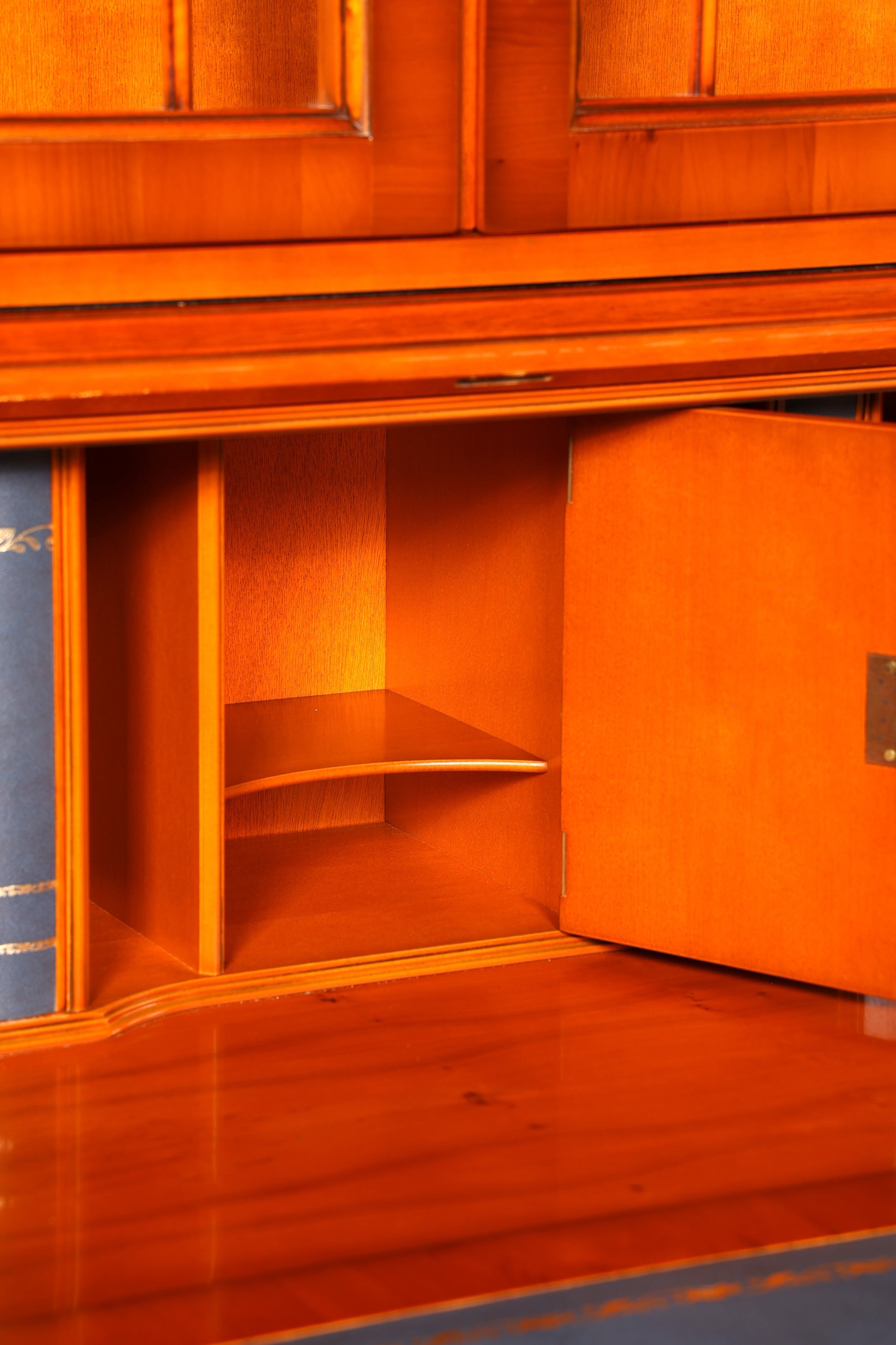 Stilvoller Original Heldense Englischer Aufsatzsekretär Eibe 60s Vitrine Schrank Büro Schreibmöbel UK