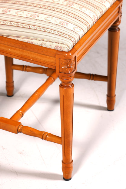 Ensemble de 4 chaises de style gustavien, chaises de cuisine anglaises, chaises de salle à manger de style antique