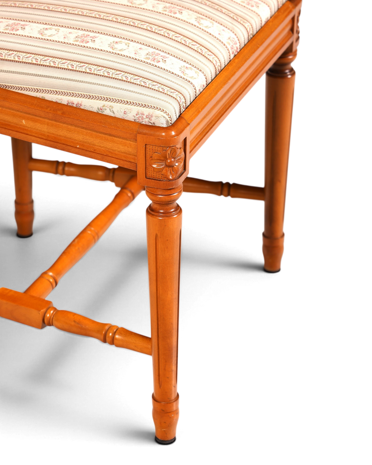 4x Traumhafte Stühle im Gustavianischem Stil Englisch Küchenstühle Antik Stil Esszimmer Stuhl Set