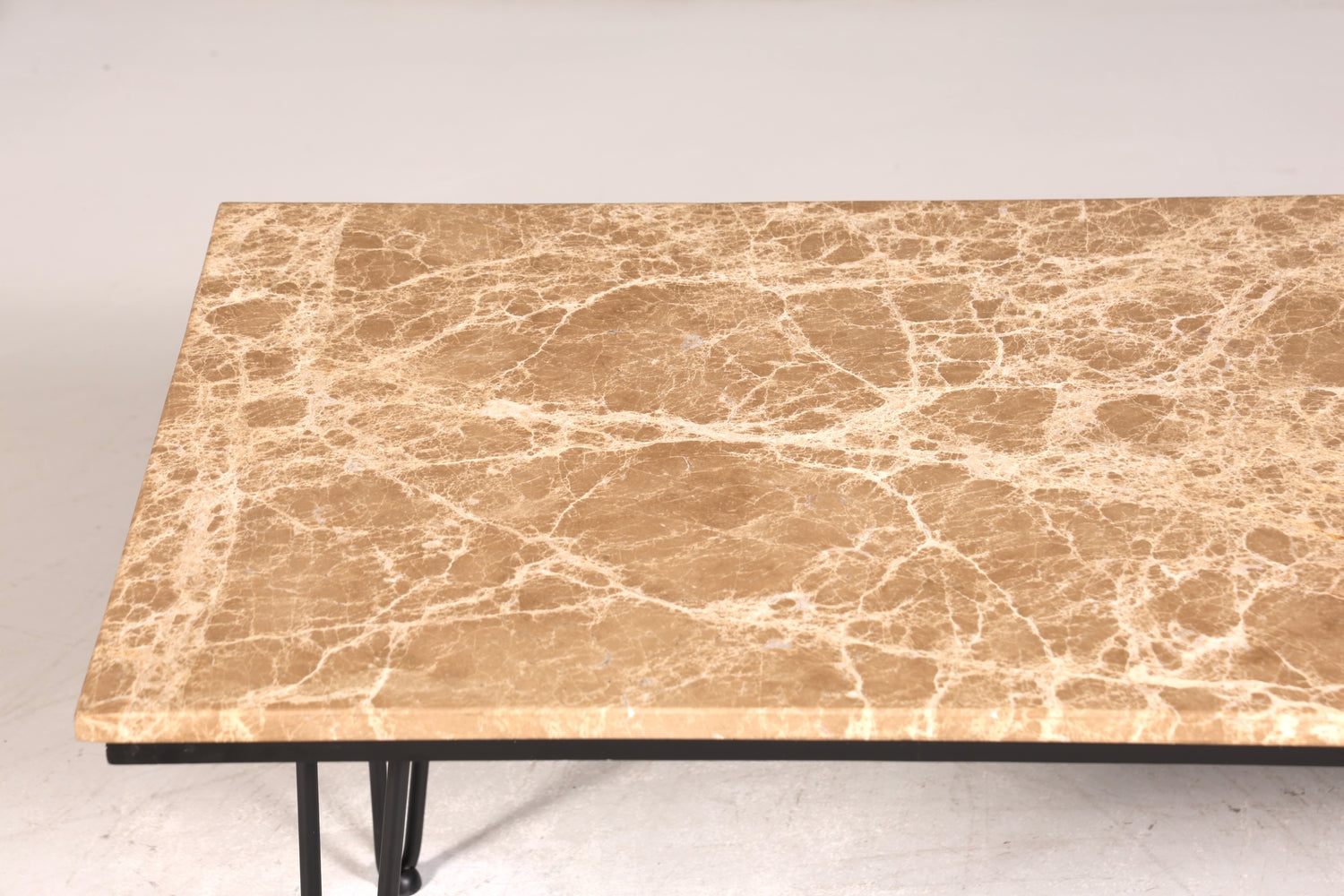 Wunderschöner Couchtisch mit Marmorplatte Tisch mit Hairpin Legs Ablagetisch