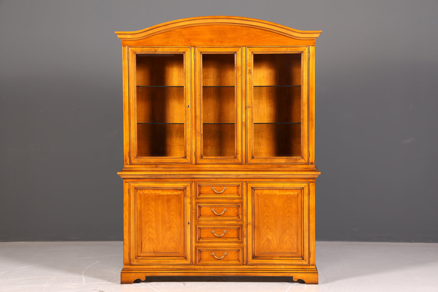 Traumhafte Original Selva Vitrine Kirschholz Buffet Bibliothek Antik Stil Schrank Geschirrschrank Italienische Möbel