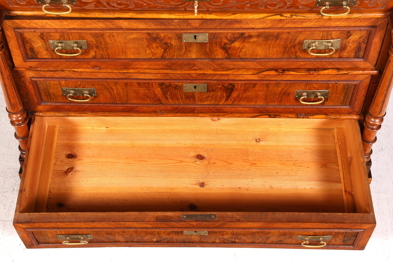 Commode onirique Gründerzeit, buffet antique Art Nouveau, commode, coffre à linge