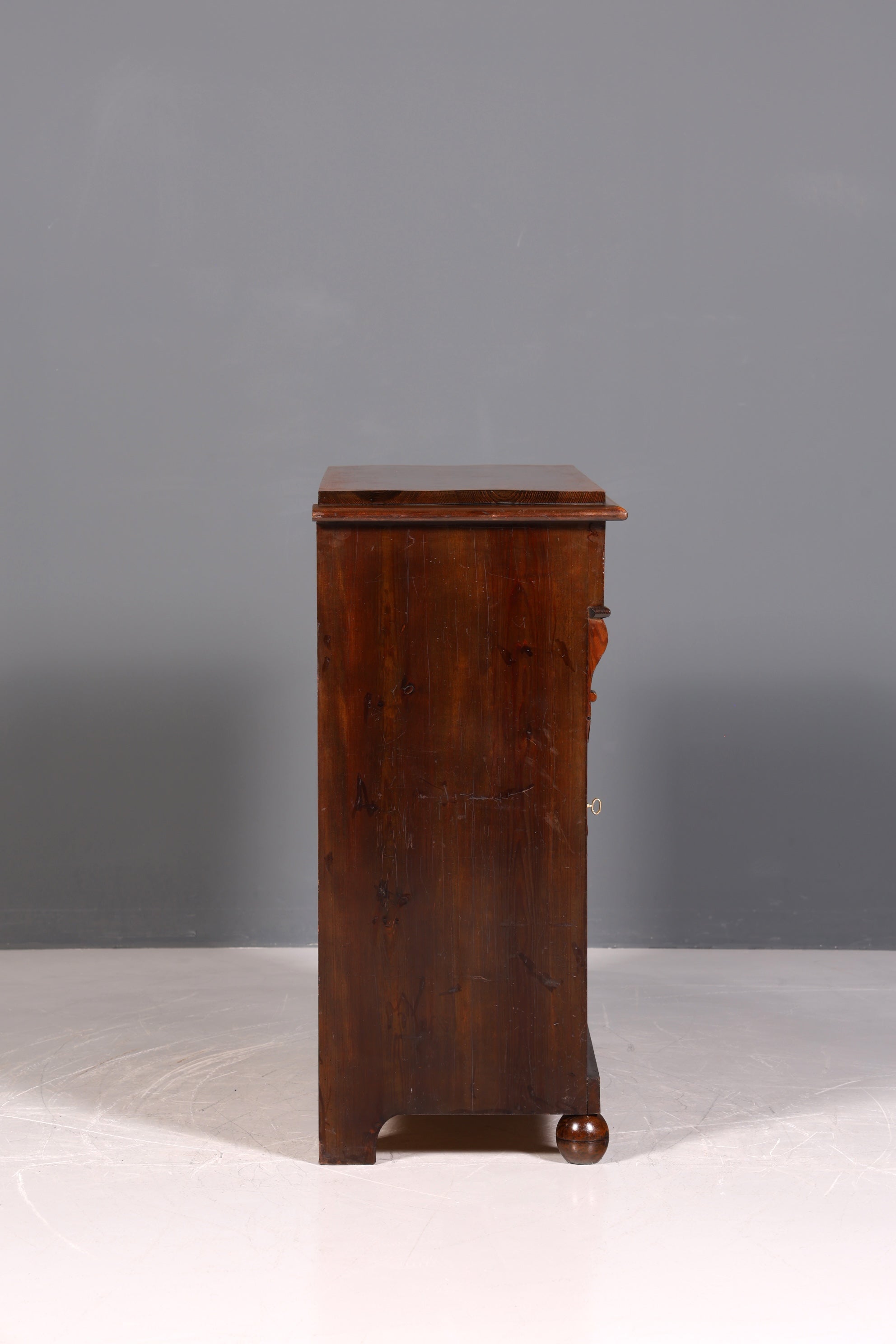 Magnifique cabinet Gründerzeit (fin du XIXe siècle), commode Art nouveau, buffet ancien, coiffeuse