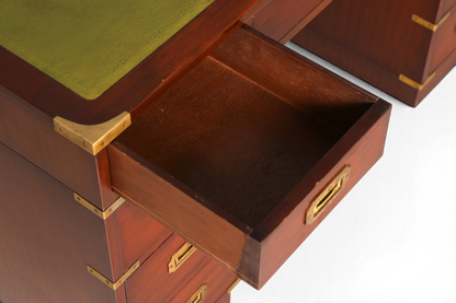 Edler Maritimer Schreibtisch Englischer Military Bürotisch Office Table mit echt Lederauflage