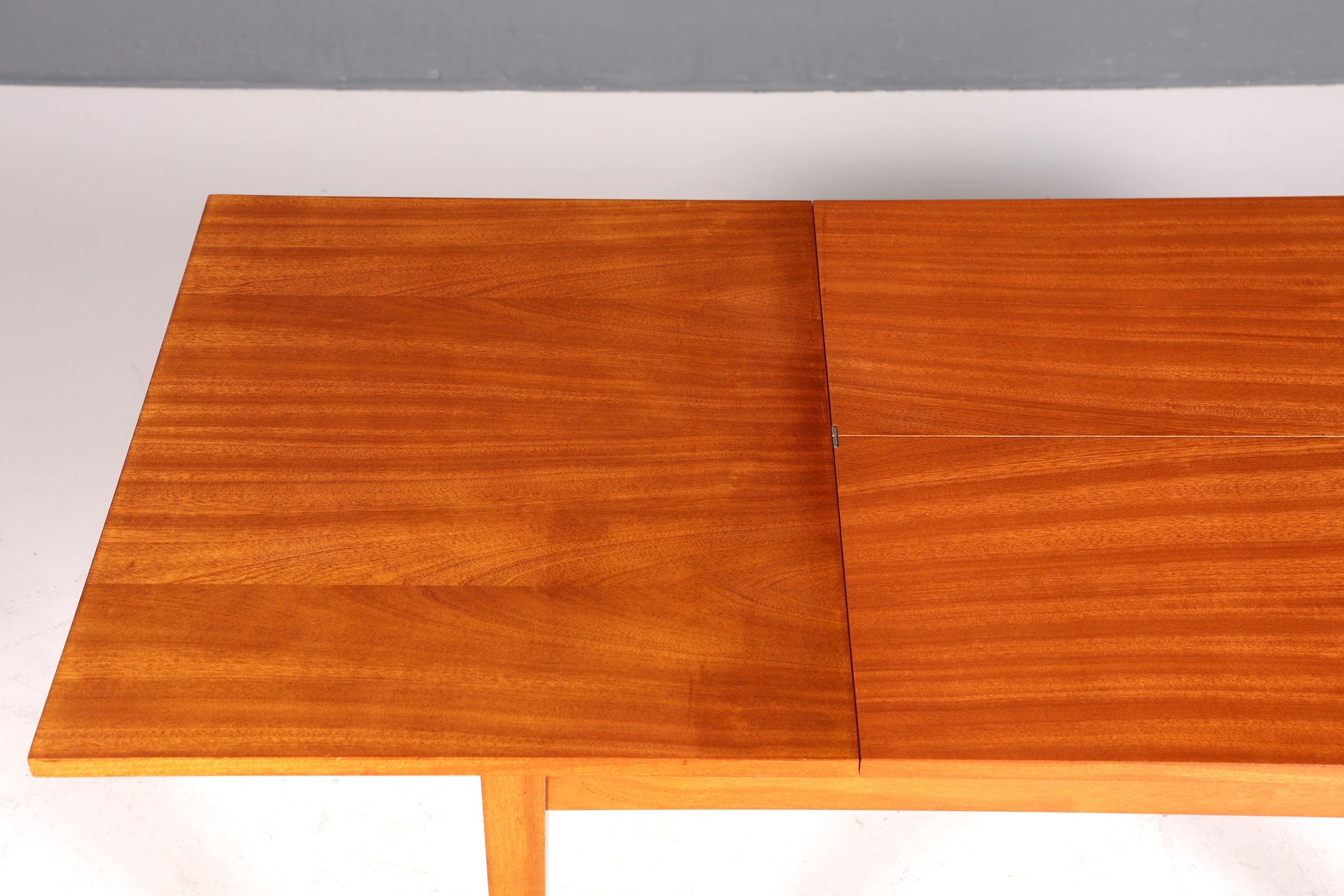 Table de cuisine Hellerau originale du milieu du siècle, table de salle à manger extensible vintage, VEB