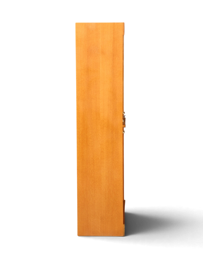 Hauptstadt Möblerei Mid Century Rollladenschrank aus hellem Echtholz in Seitenansicht für Büro oder Arbeitszimmer