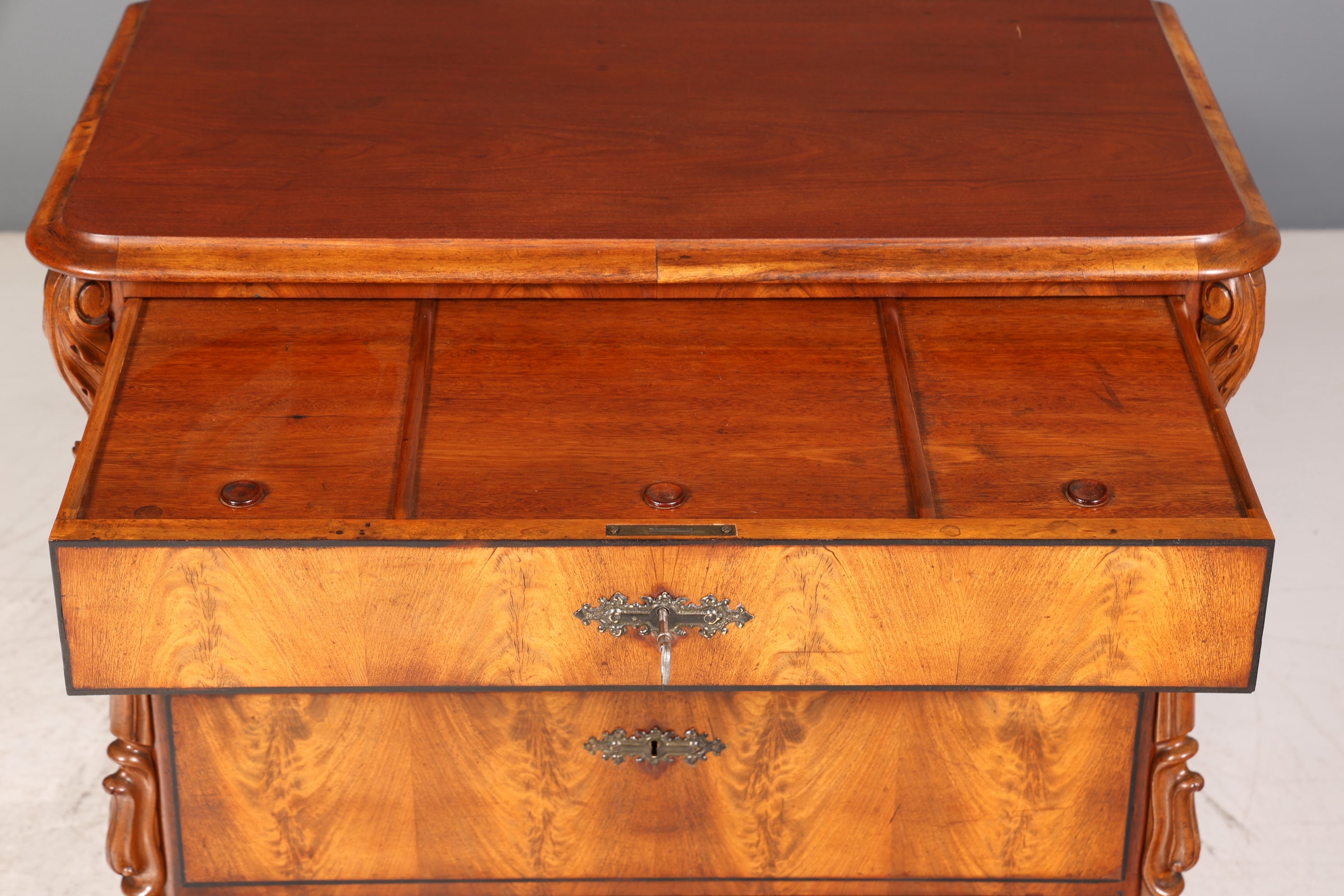 Traumhafte Louis Philippe Kommode Biedermeier Antik Schubladenkommode Sideboard um 1880