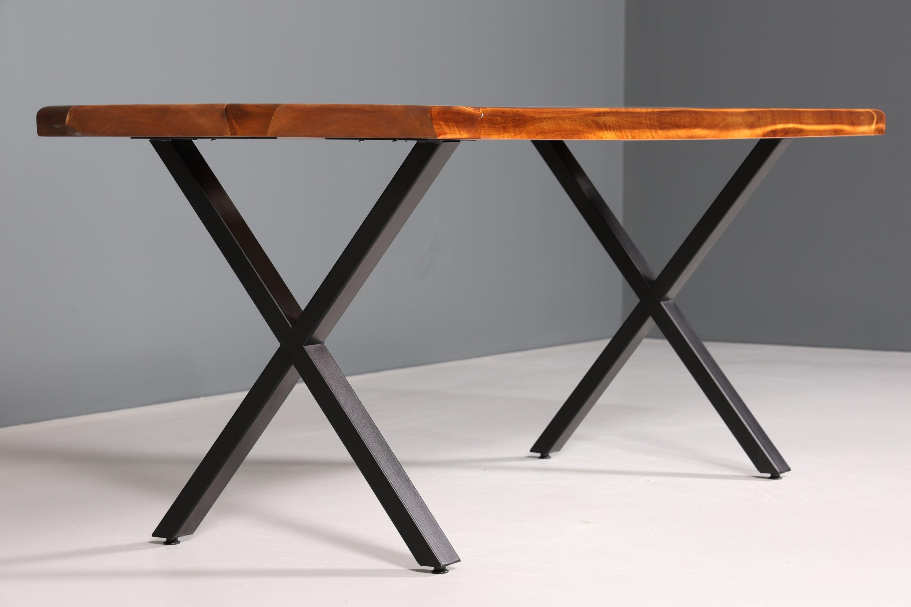 Traumhafter Epoxidharz Tisch 160-90cm Nussbaum Esszimmer Tisch Epoxy Küchentisch