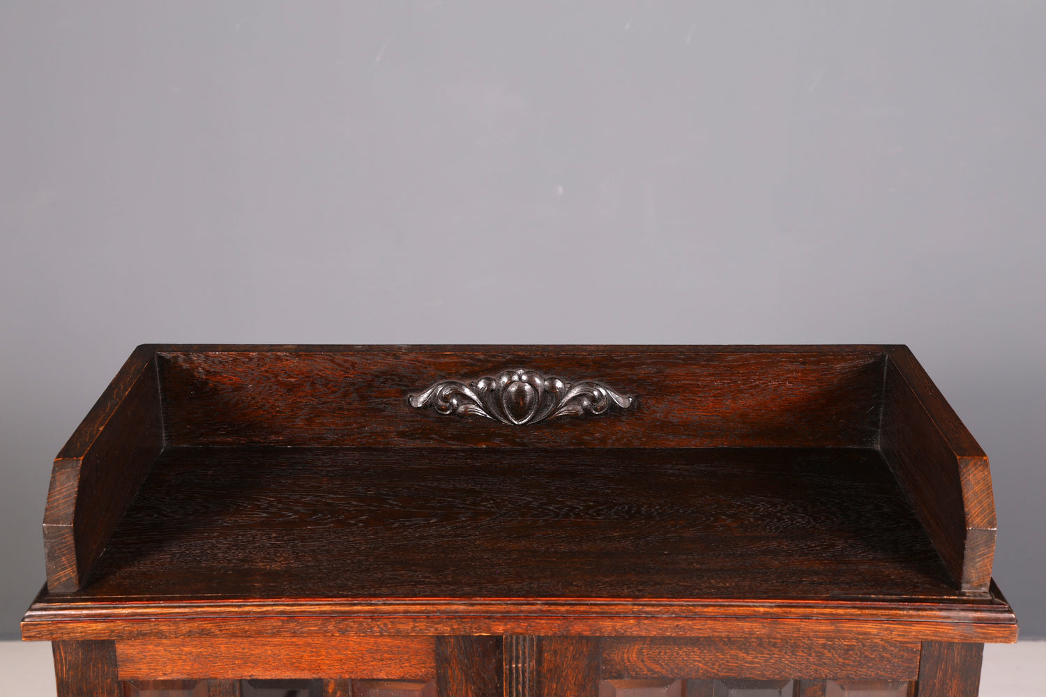 Traumhafte Jugendstil Vitrine Eiche Antik Bücherschrank Geschirrschrank Vitrinenschrank Massivholz Vintage