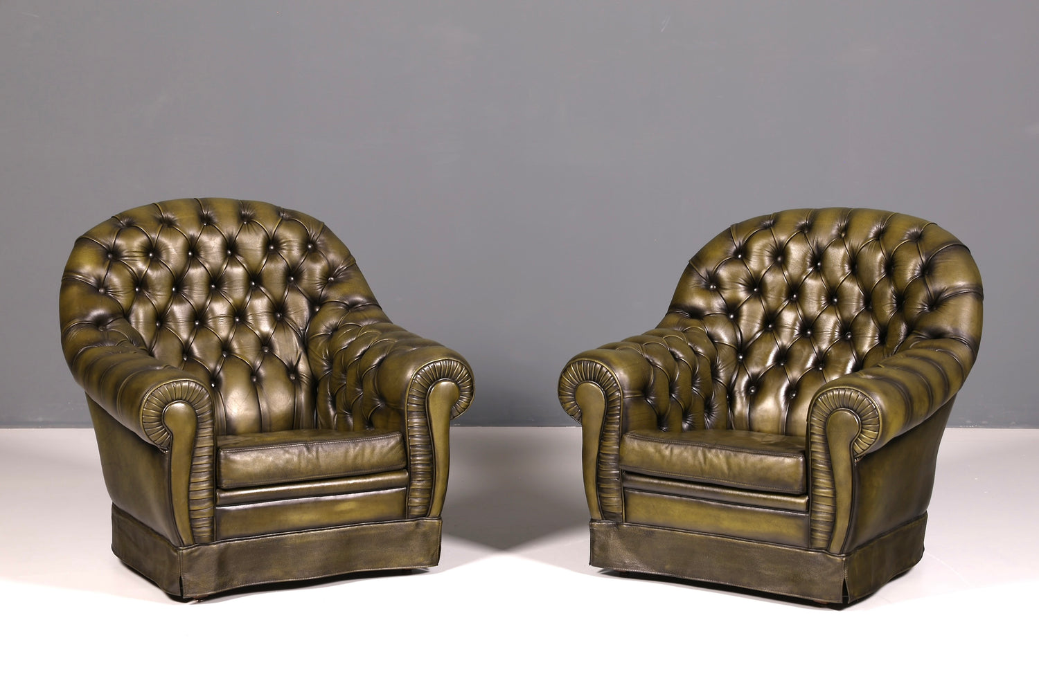 Stilvoller Original Chesterfield Sessel Englischer Armlehnsessel Echt Leder Herrensessel UK