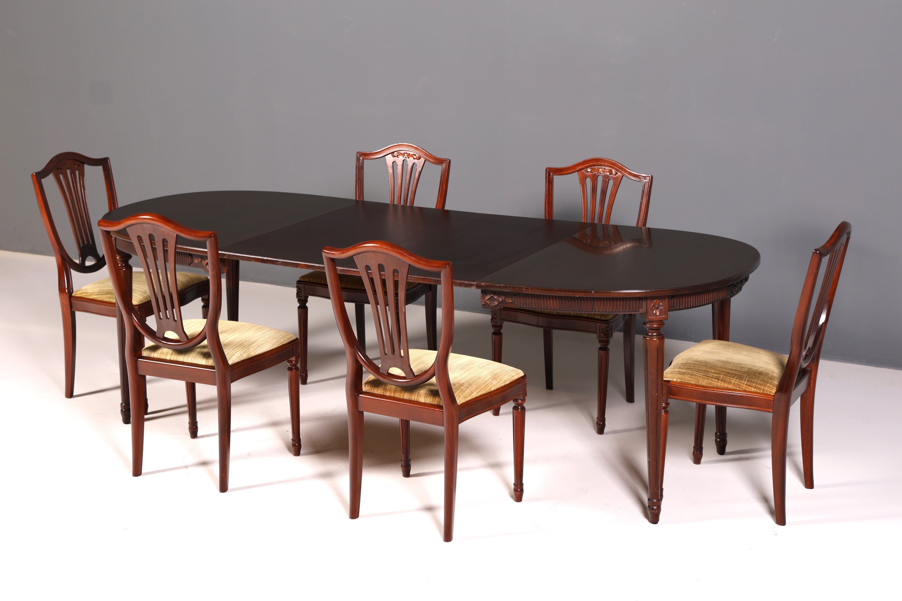 Wunderschöner Tisch im Gustavianischen Stil Küchentisch Ausziehbar Antik Esszimmer Tafel