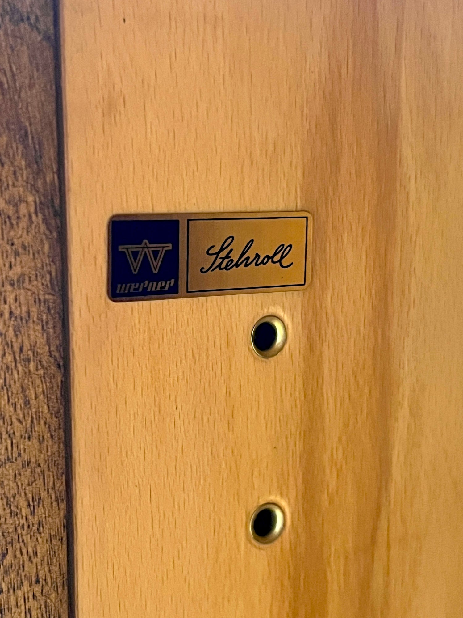 F706 Finition Magnifique meuble de style Mid-Century des années 1960, armoire à linge, classeur, commode (Copie)