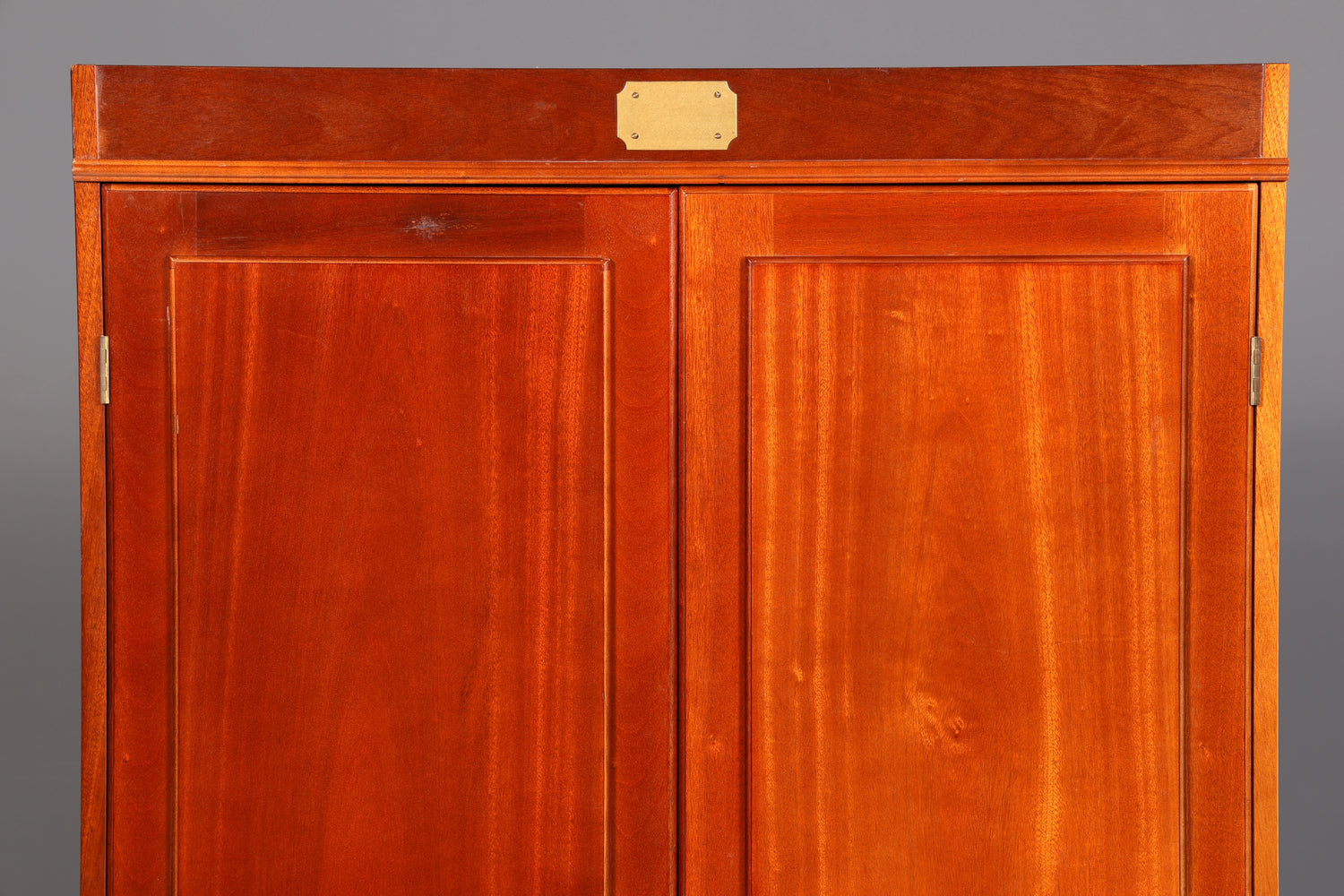 Beeindruckender Maritimer Schrank Englischer Schiffs Kleiderschrank Englisch Antik Wäscheschrank Dielenschrank