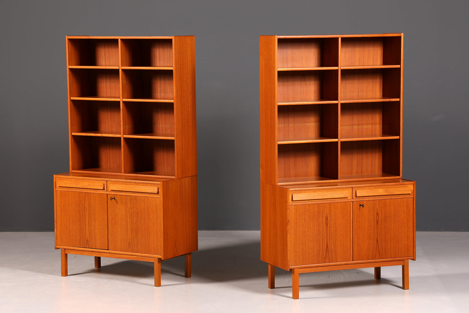 G061 Finish Traumhaftes Mid Century Regal echt Holz Schrank Danish Design Retro Kommode Vintage Bücherregal 60er Jahre
