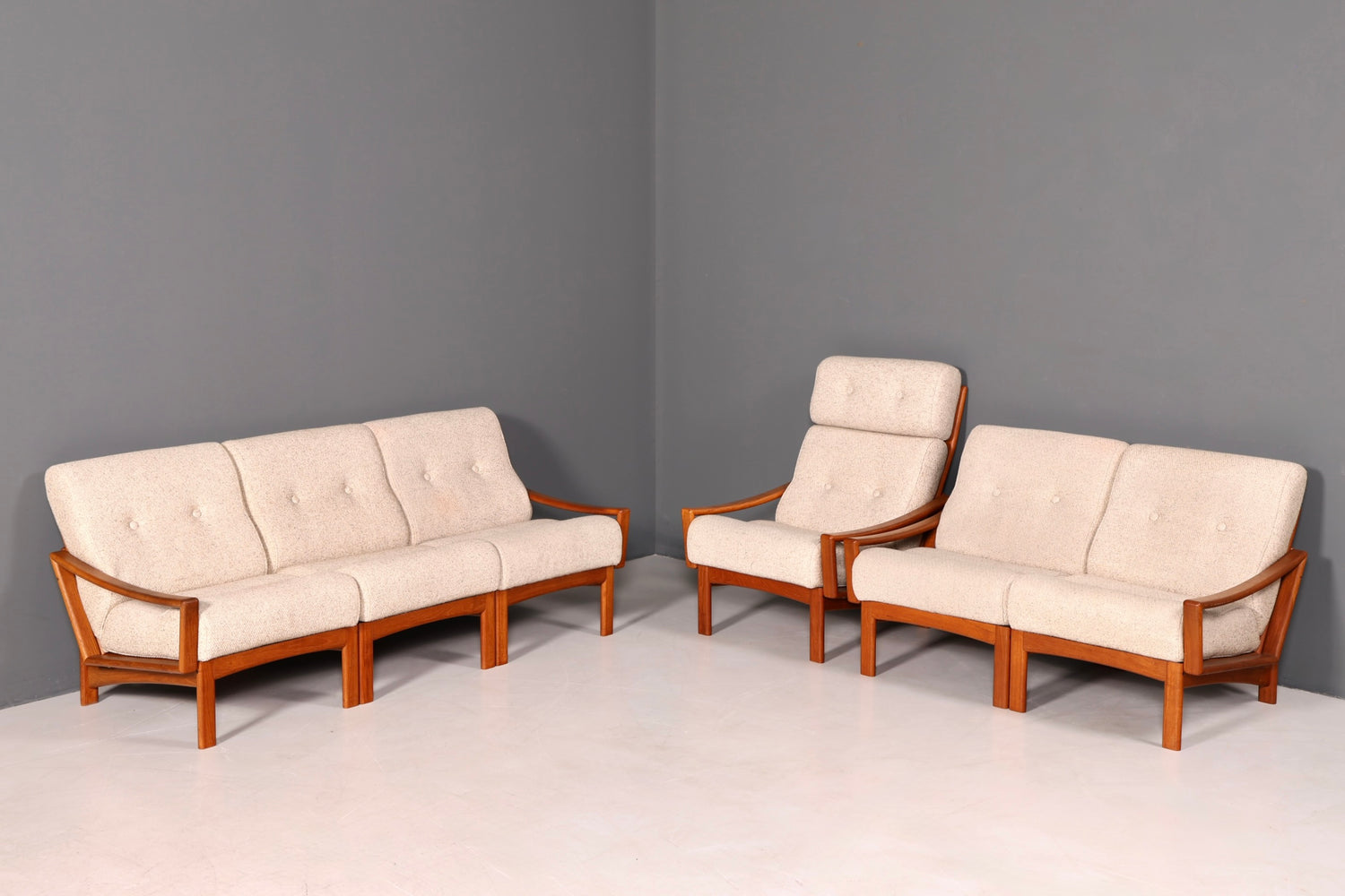 Wunderschönes Mid Century 2er Sofa Retro Couch Danish Design Polstersofa Vintage Canapé